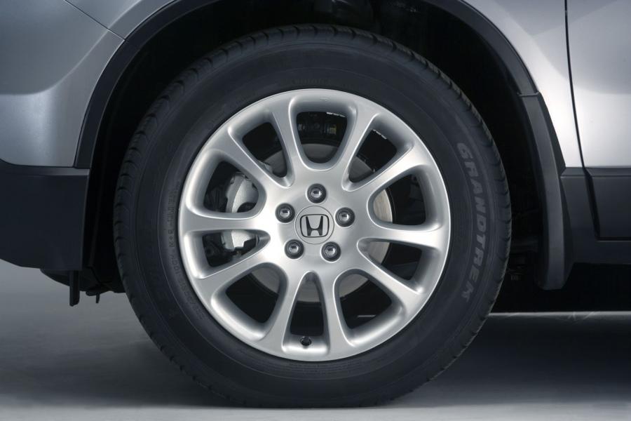  Honda CR-V 2007 года  (фото 16 из 17)